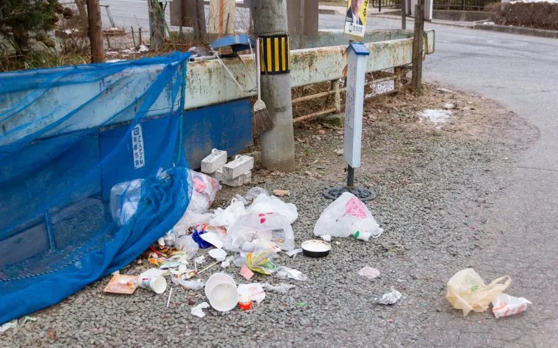荒らされたゴミ置き場